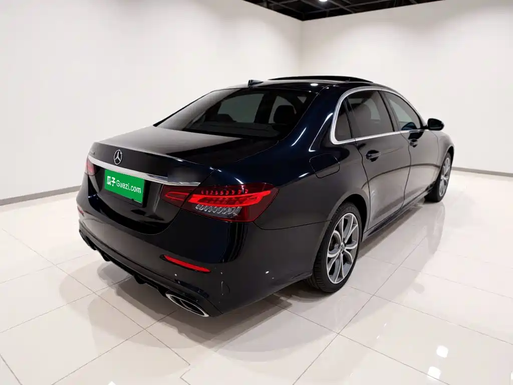 Mercedes-Benz E-Class 2021
