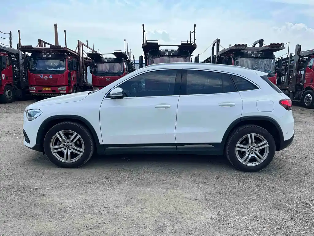 Mercedes-Benz GLA 2021 — фото 3