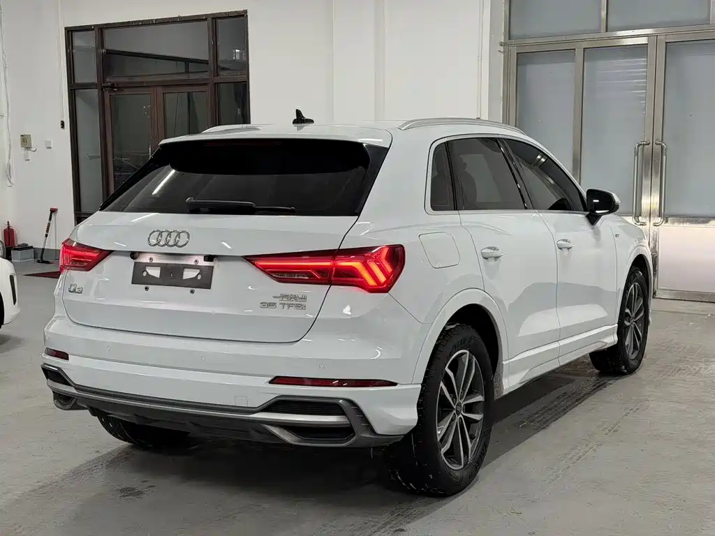 Audi Q3 2022