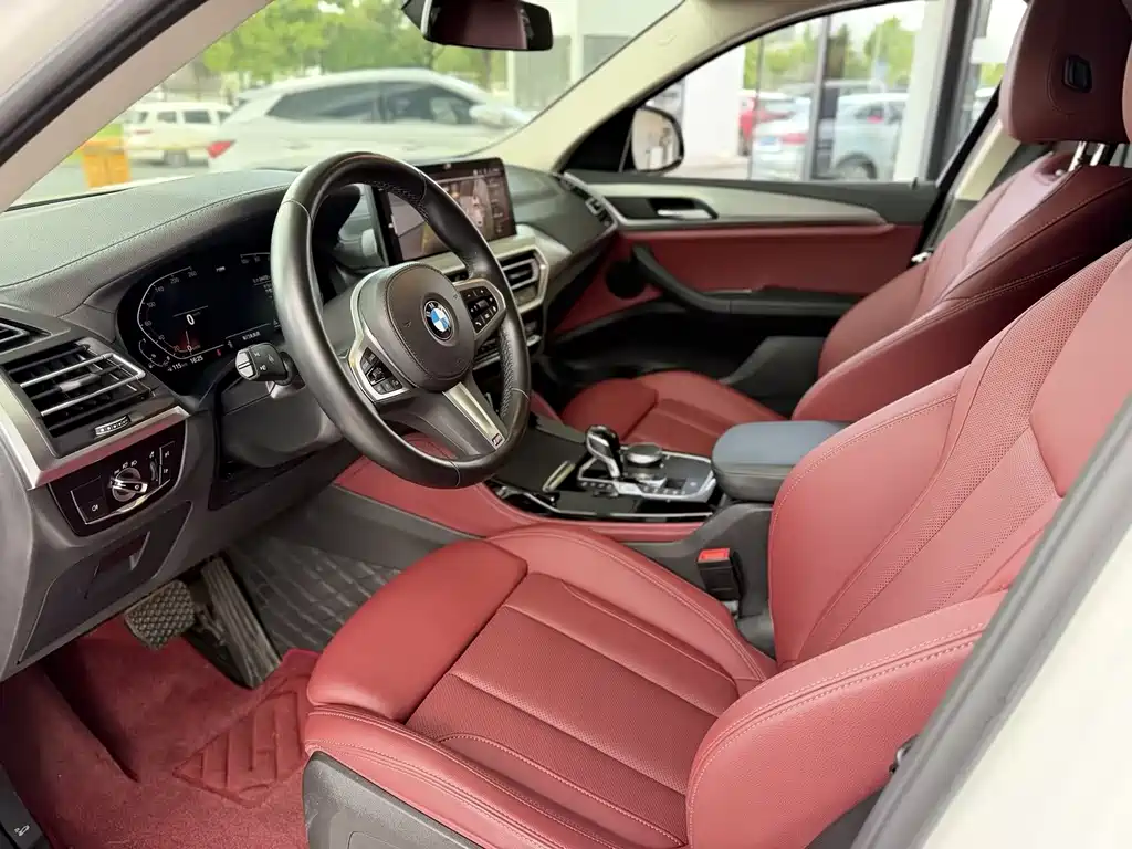BMW X4 2024 — фото 8