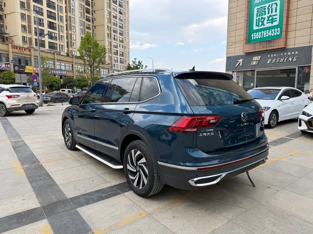 Volkswagen Tiguan L 2021 — фото 11