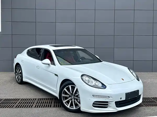 Porsche Panamera 2014