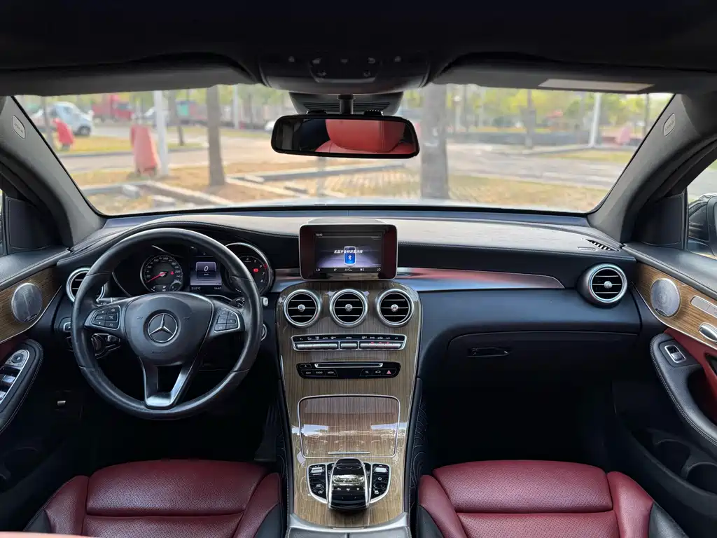 Mercedes-Benz GLC Coupe 2018 — фото 17