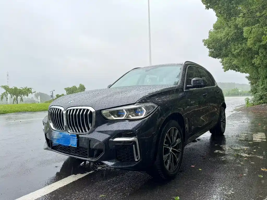 BMW X5 2023