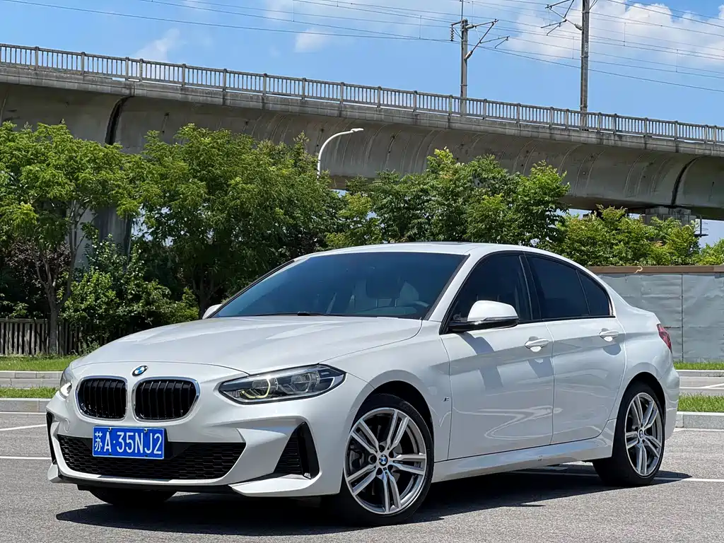 BMW 1 Series 2019