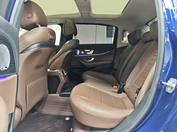 Mercedes-Benz E-Class 2019