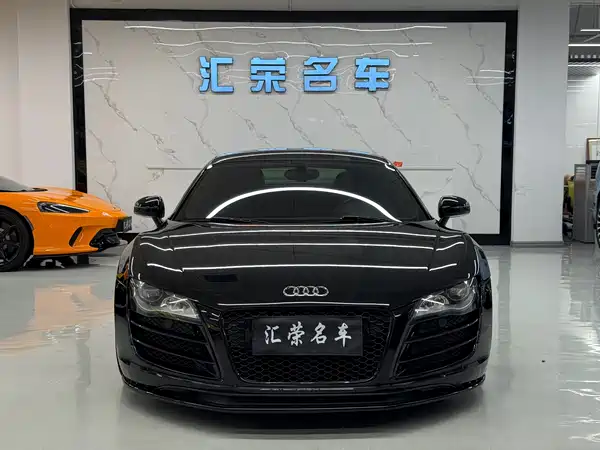 Audi R8 2014
