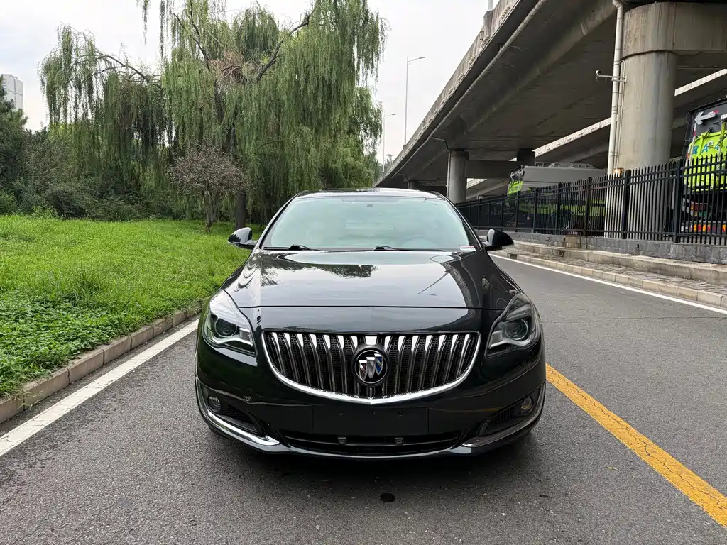 Buick Regal 2015 — фото 2