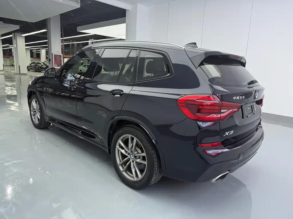BMW X3 2019 — фото 17
