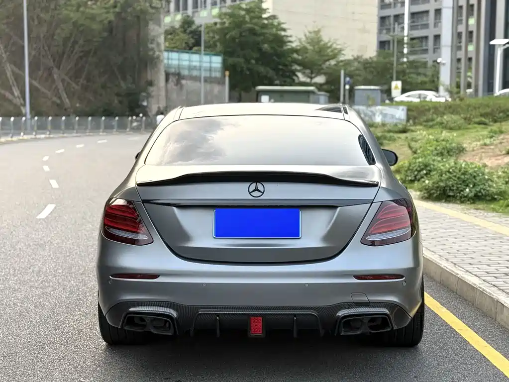Mercedes-Benz E-Class AMG 2019 — фото 15