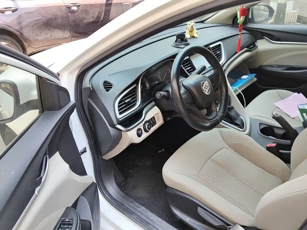 Buick Excelle GT 2015 — фото 17