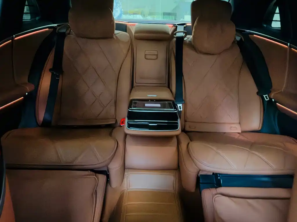 Mercedes-Benz Maybach S-Class 2021 — фото 13