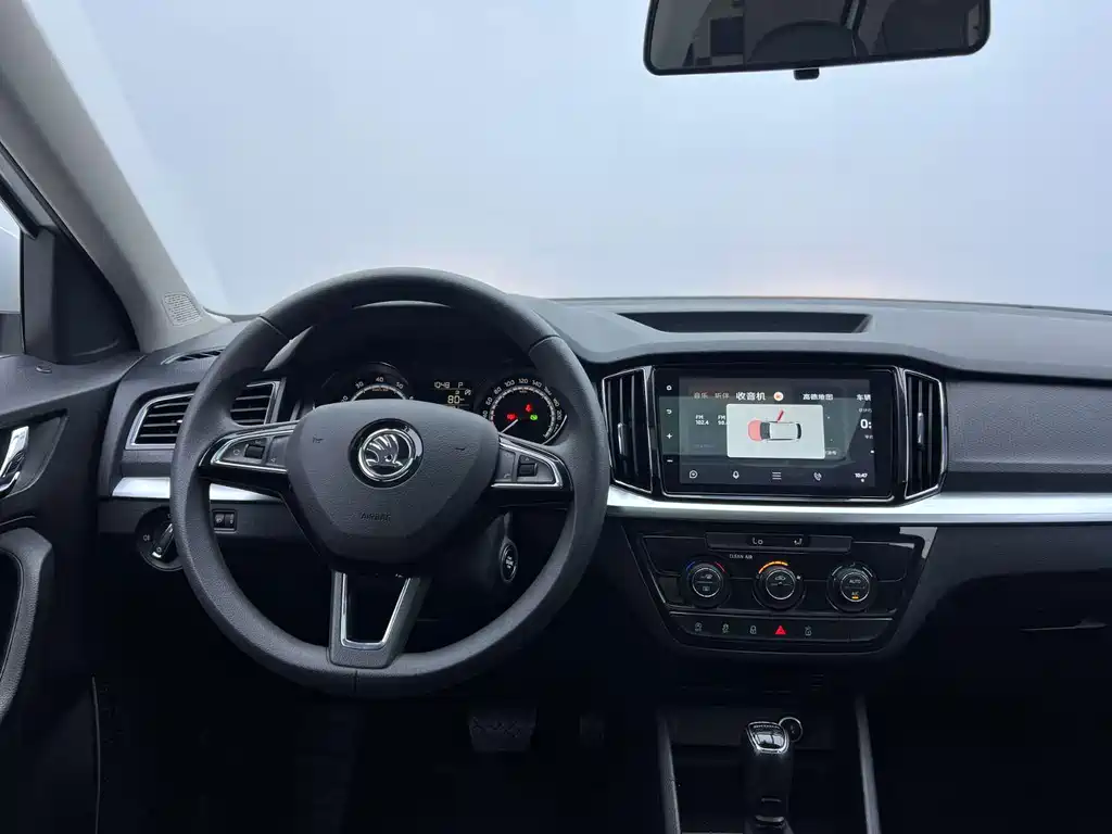 Skoda Kamiq 2023 — фото 18