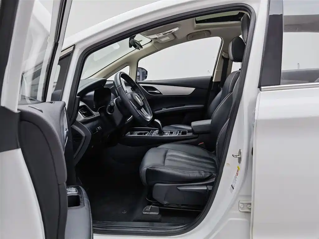 BYD MAX 2021 — фото 10