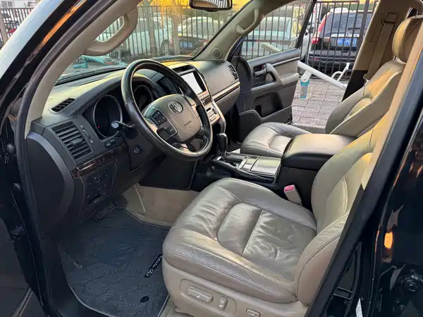 Toyota Land Cruiser 2007