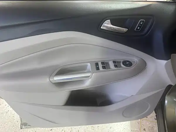 Ford Kuga 2014