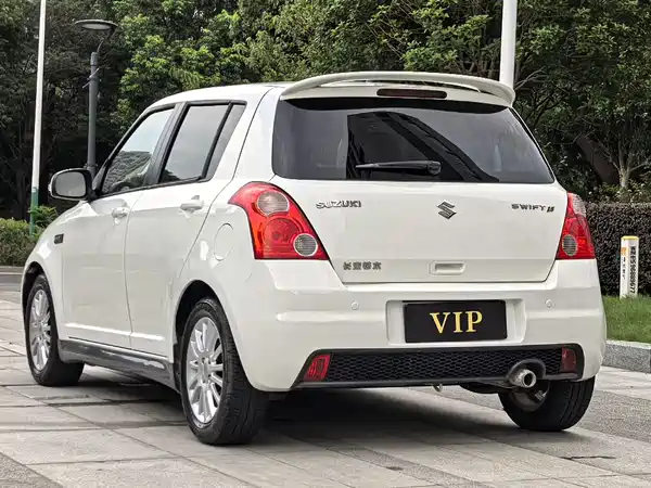 Suzuki Swift 2013