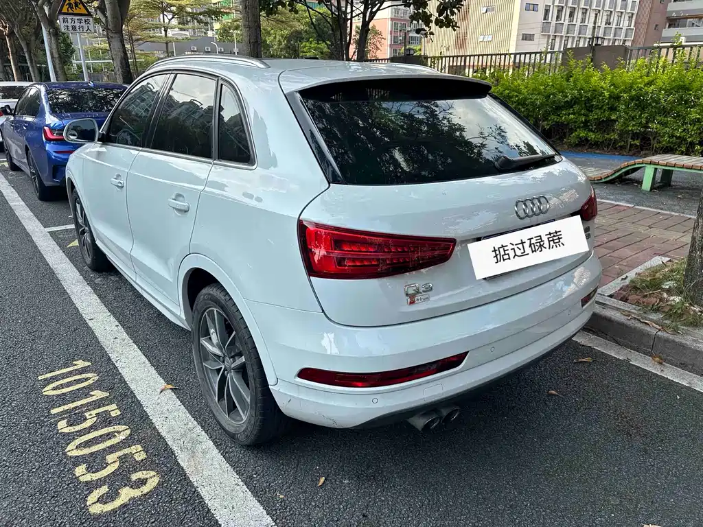 Audi Q3 2018 — фото 2
