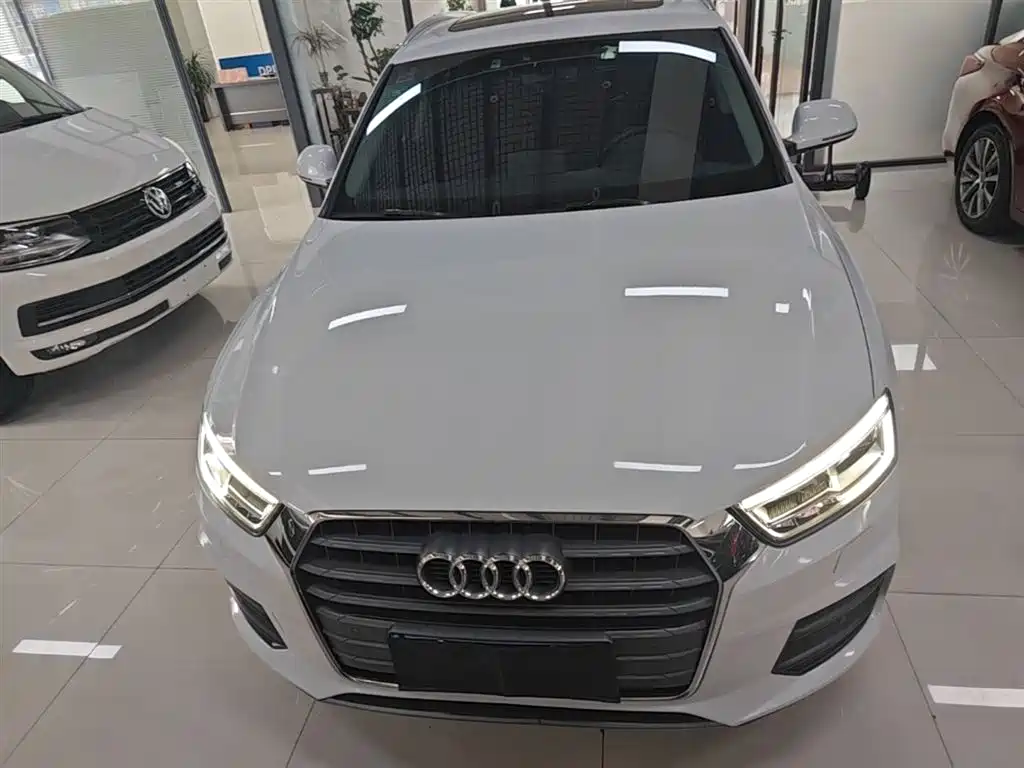 Audi Q3 2018 — фото 3