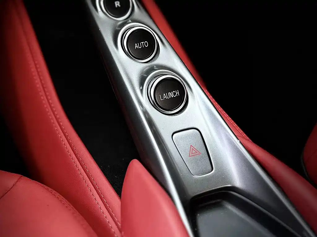 Ferrari F8 2021 — фото 9