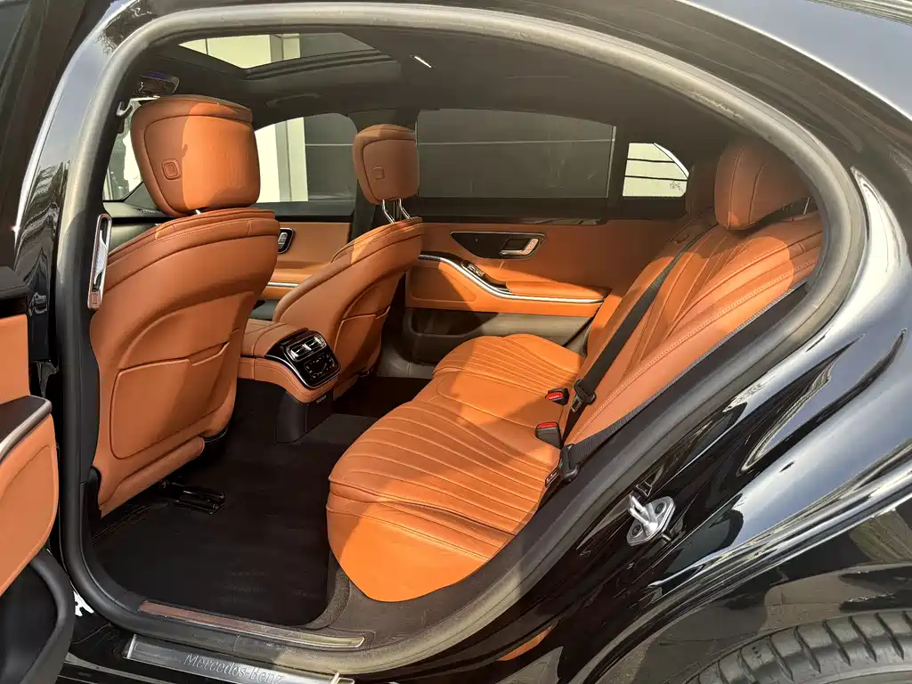 Mercedes-Benz S-Class 2022 — фото 12