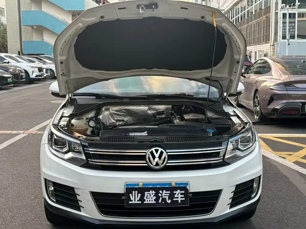 Volkswagen Tiguan 2016 — фото 6