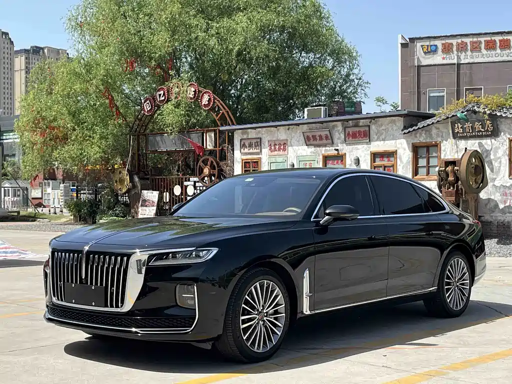 Hongqi H9 2021 — фото 1