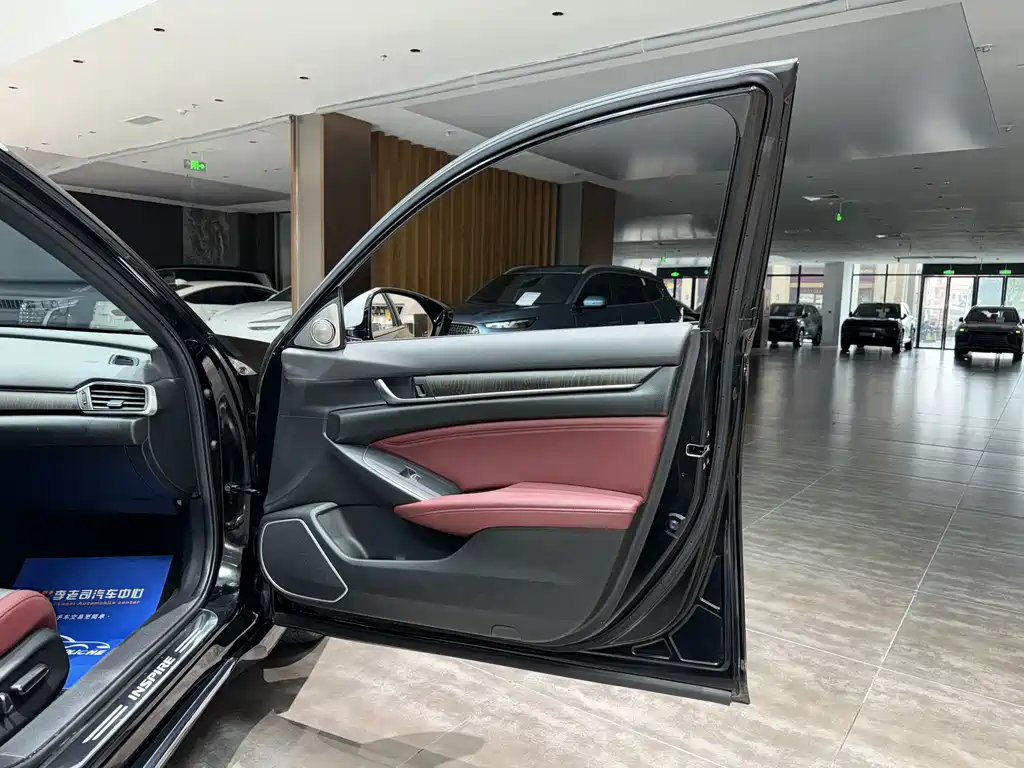 Honda Inspire 2023 — фото 16