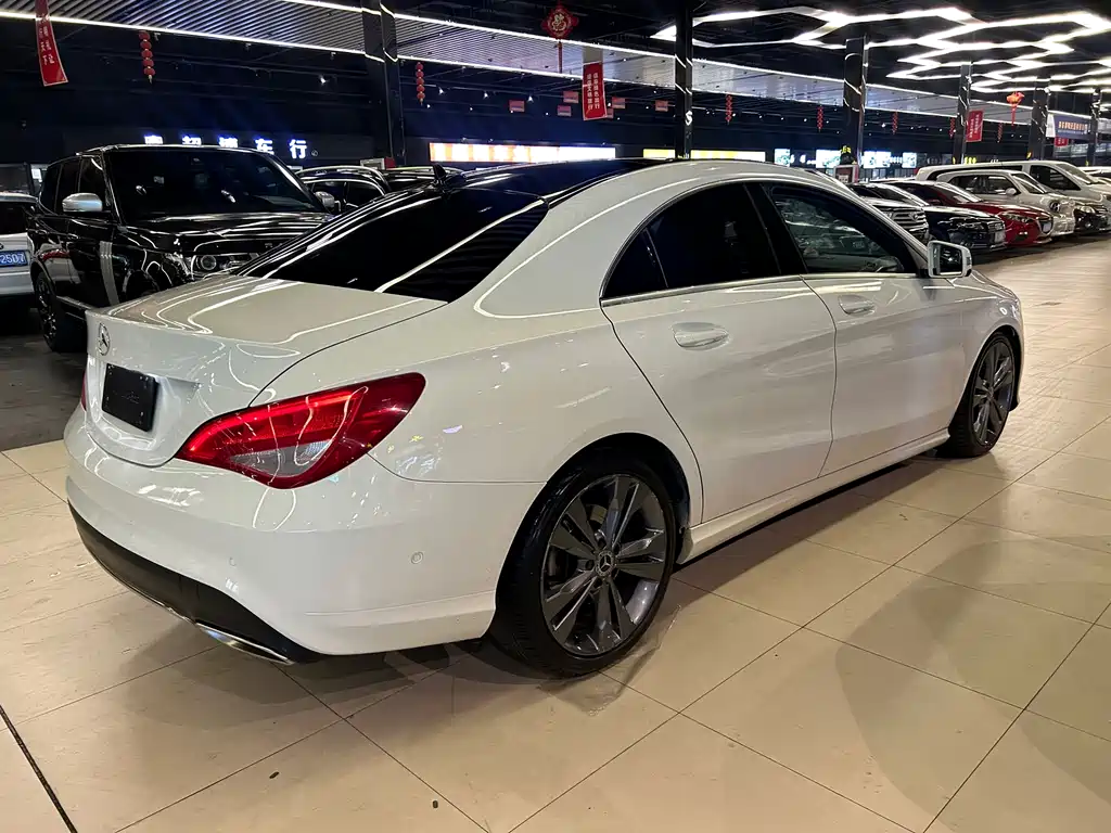 Mercedes-Benz CLA 2017 — фото 11