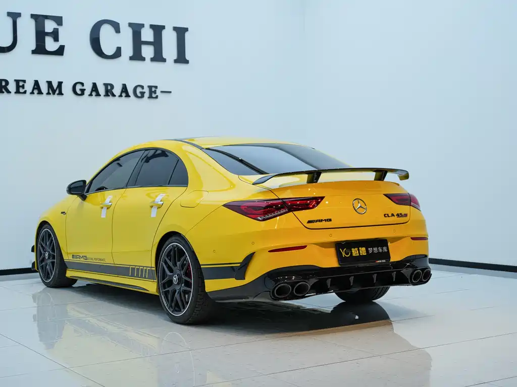 Mercedes-Benz CLA AMG 2022