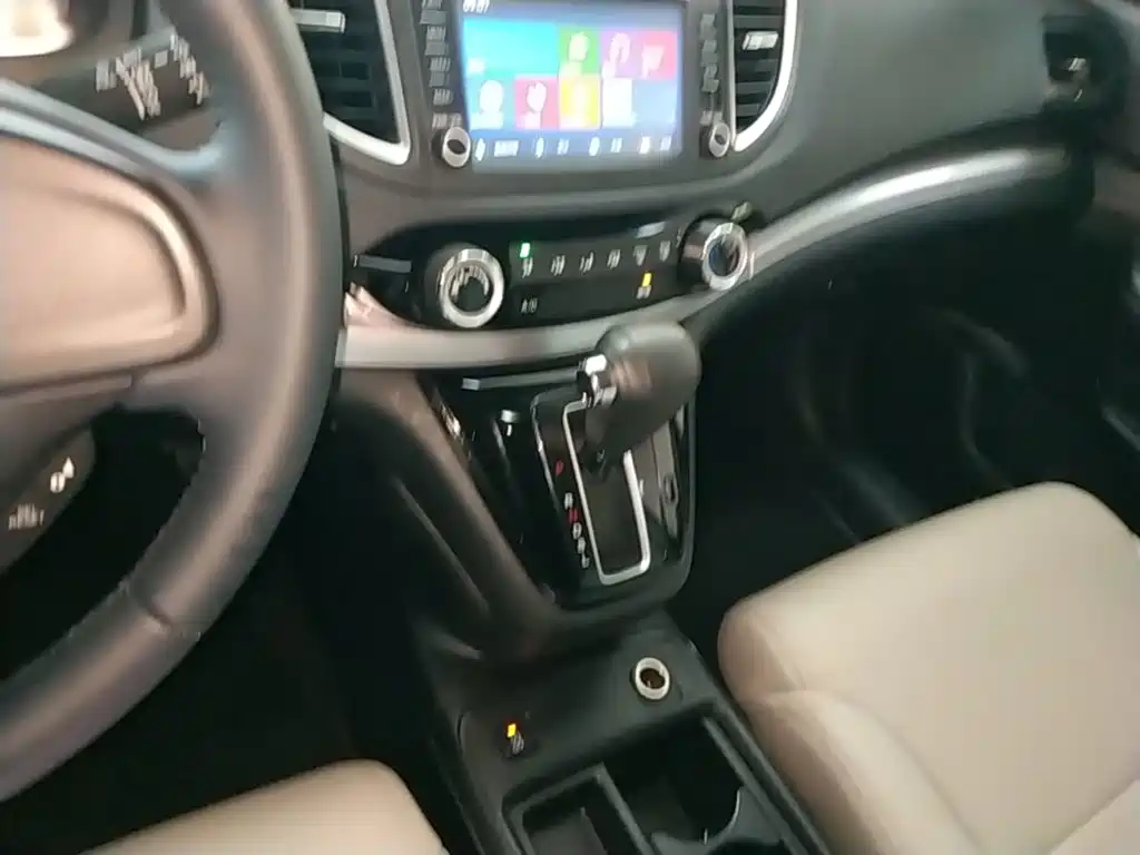 Honda CR-V 2015 — фото 14