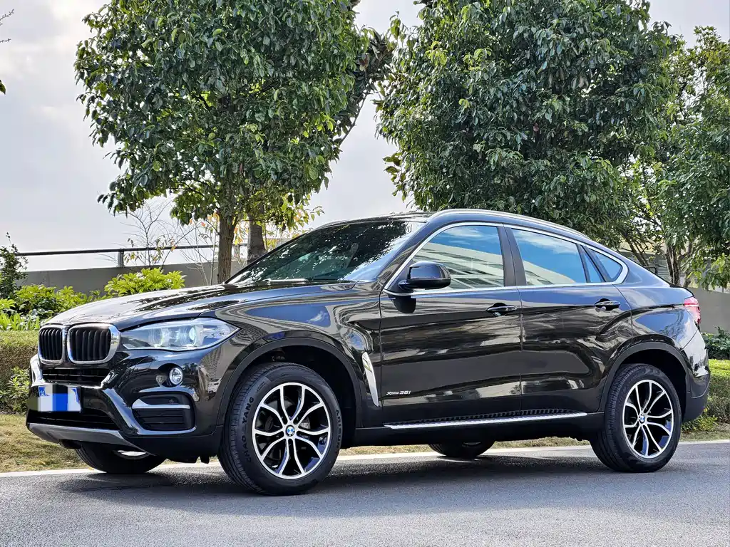 BMW X6 2015 — фото 1
