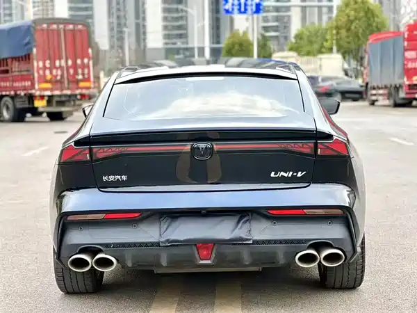Changan UNI-V 2023