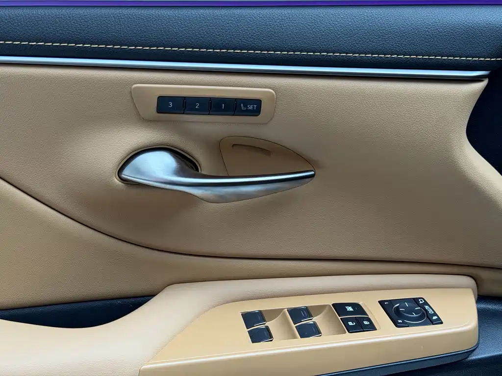 Lexus ES 2025 — фото 10