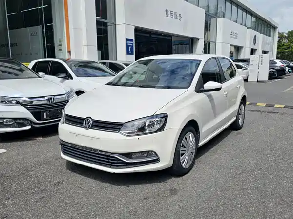 Volkswagen Polo 2016