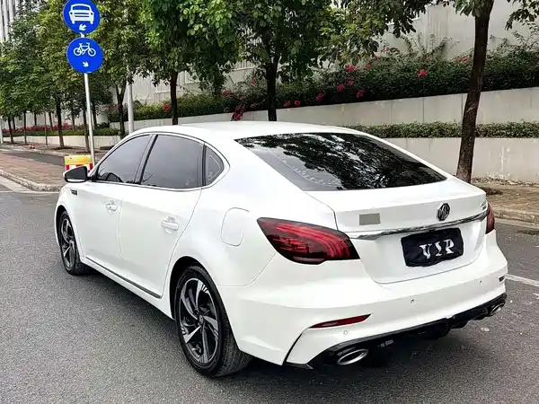 MG MG6 2021