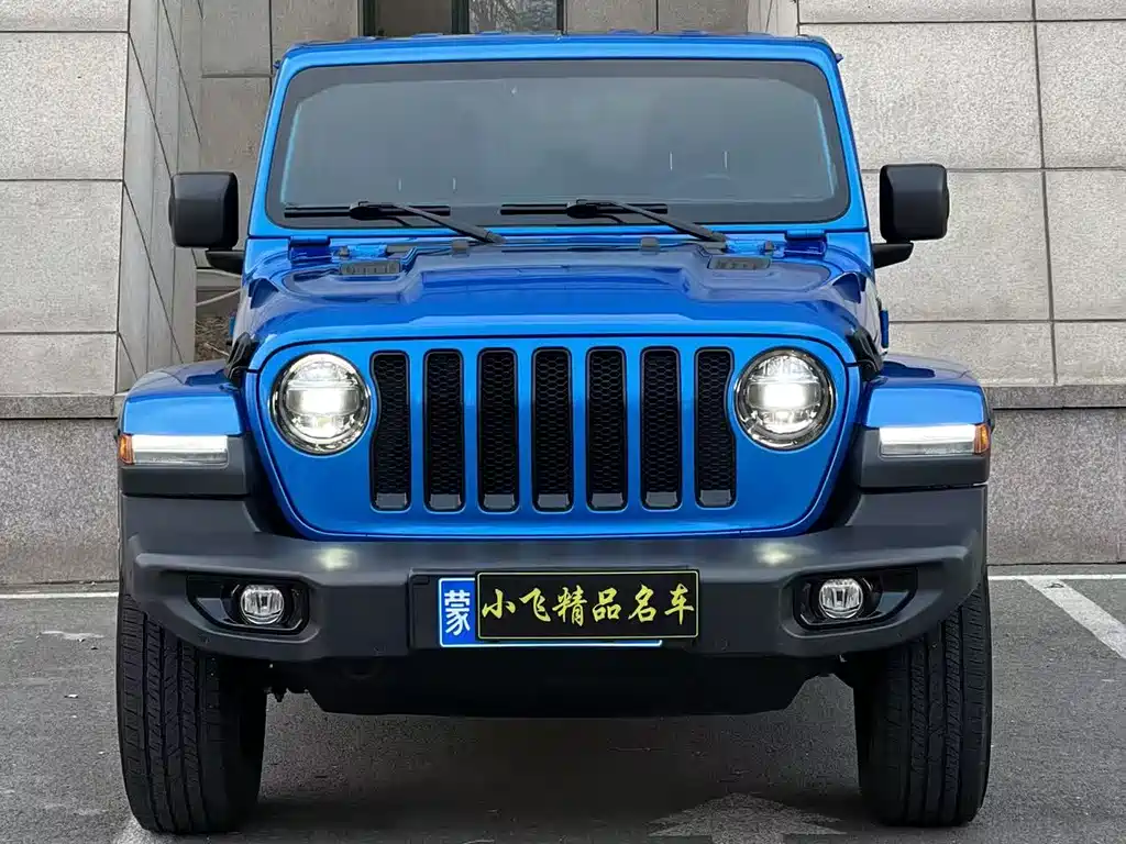 Jeep Wrangler 2023 — фото 2