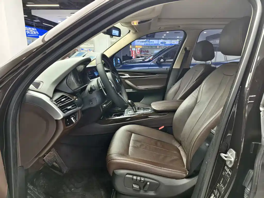 BMW X5 2014 — фото 16