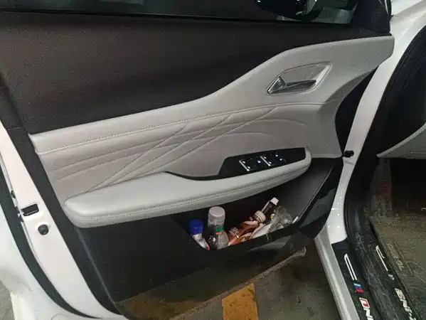 Changan UNI-Z New Energy 2025