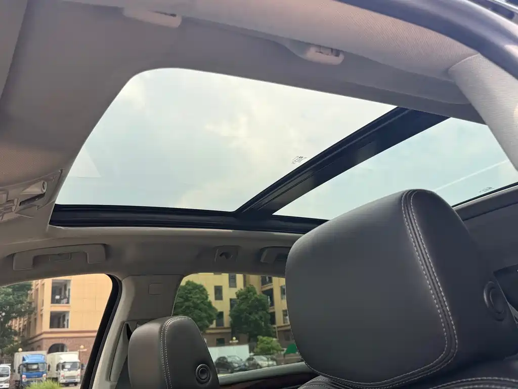 Cadillac SRX 2015 — фото 14