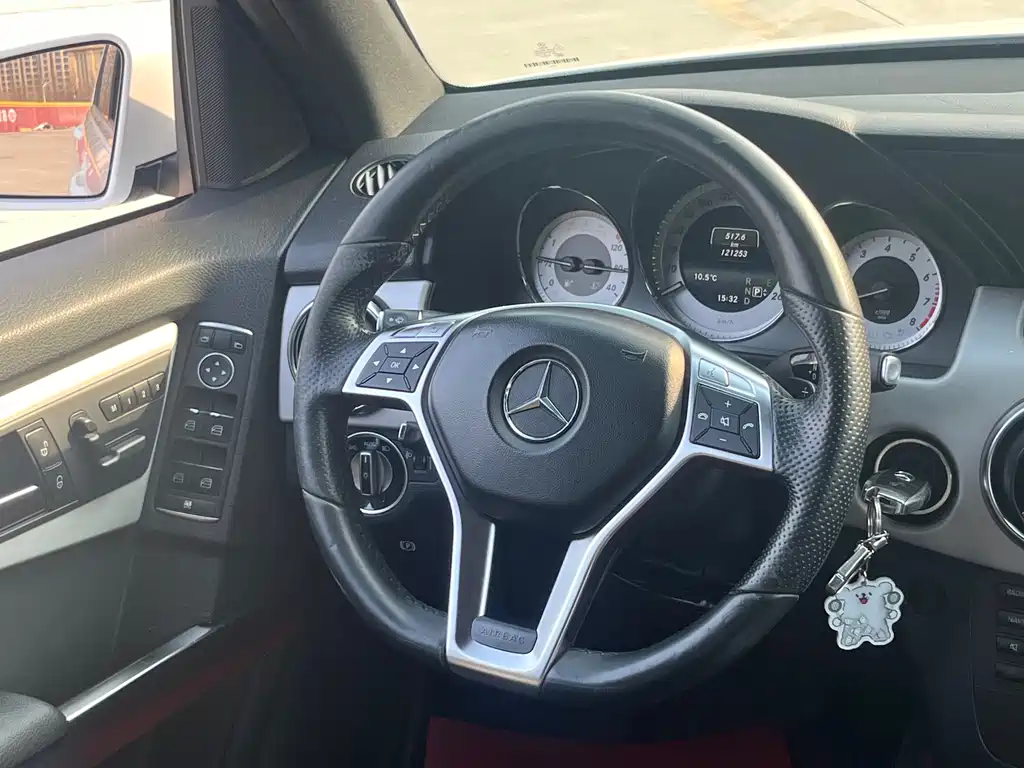 Mercedes-Benz GLK-Class 2015 — фото 11