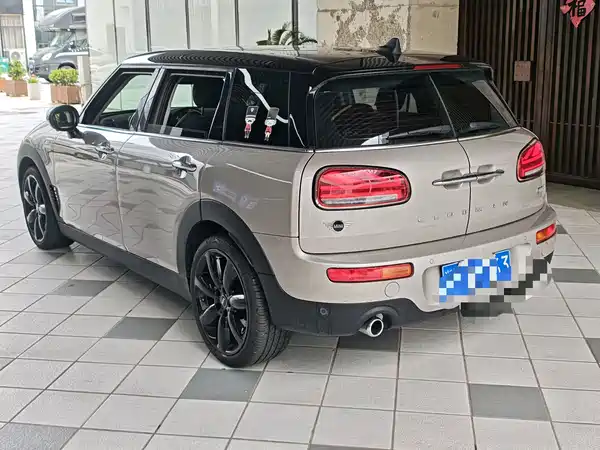 MINI Clubman 2024