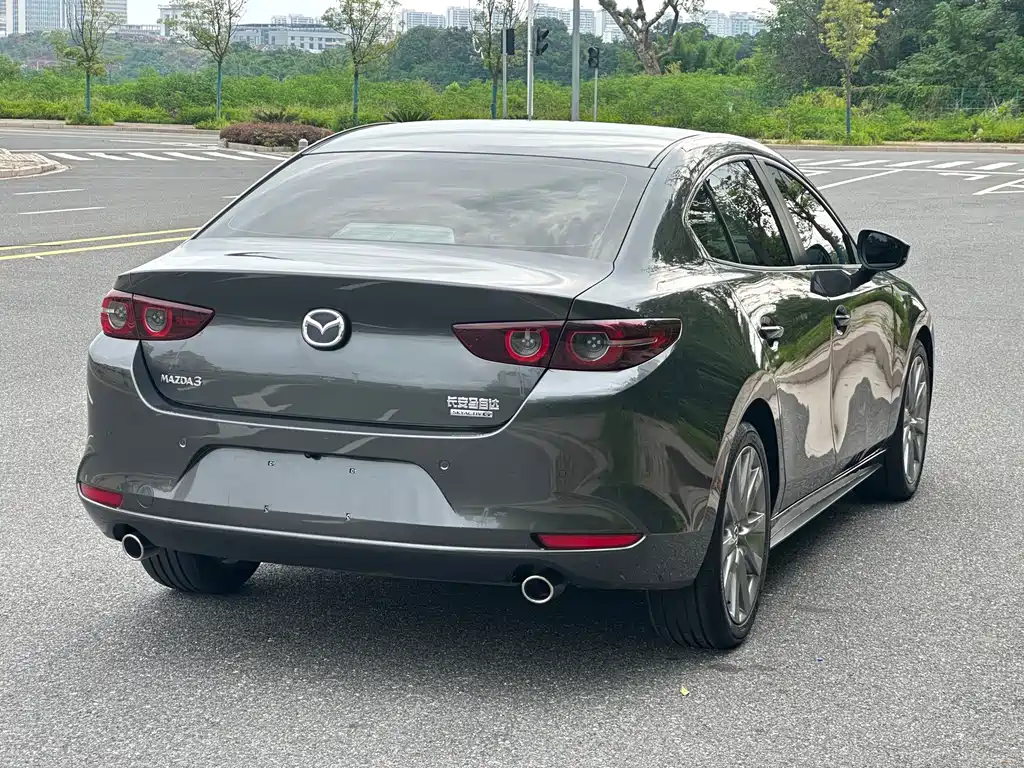 Mazda 3 Axela 2020