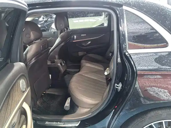 Mercedes-Benz E-Class 2018