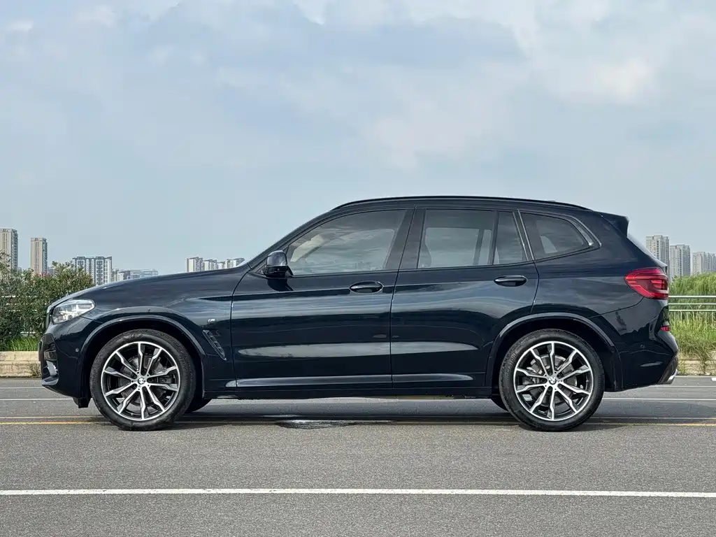 BMW X3 2021