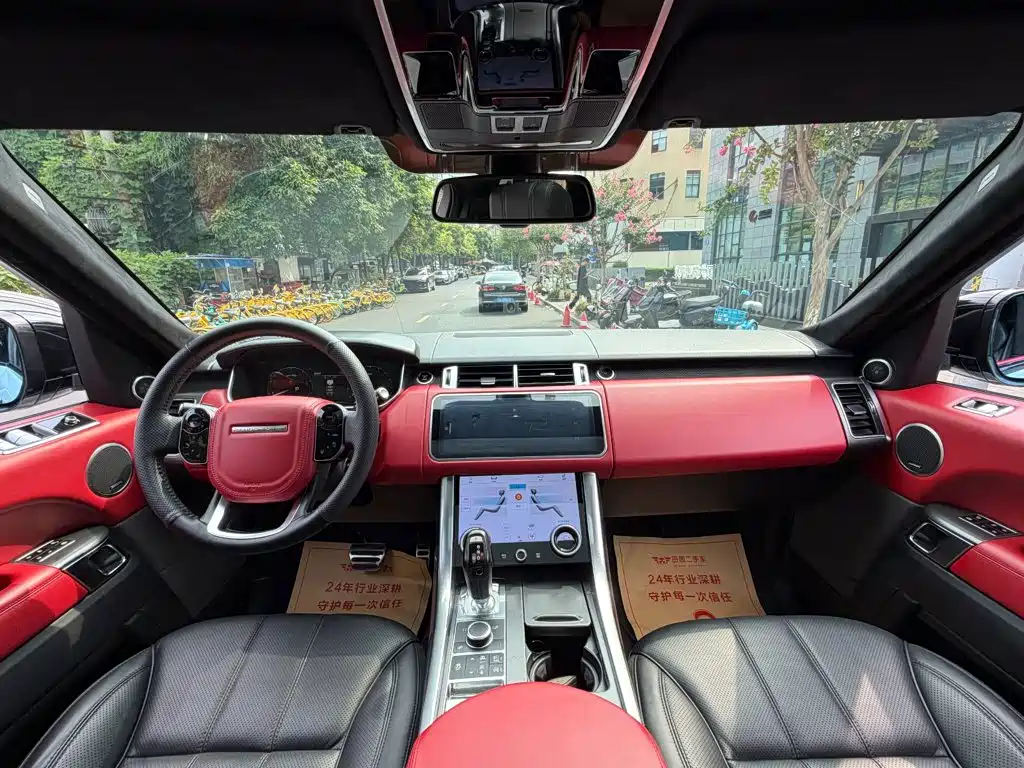 Land Rover Range Rover Sport 2013 — фото 13