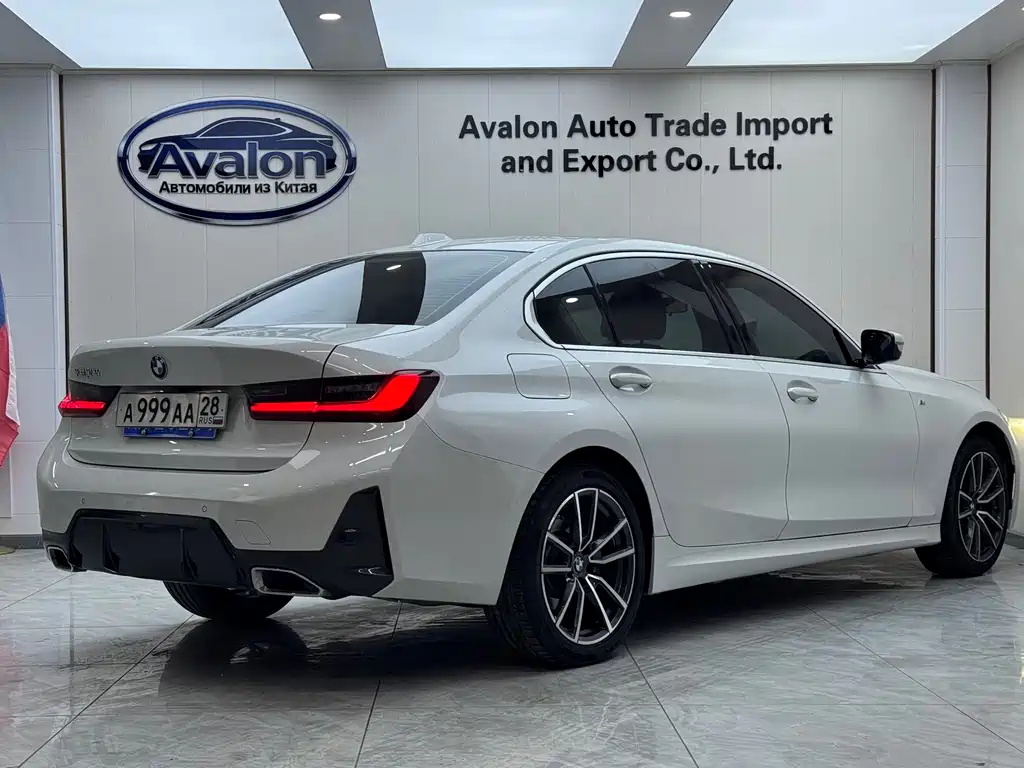 BMW 3 Series 2023