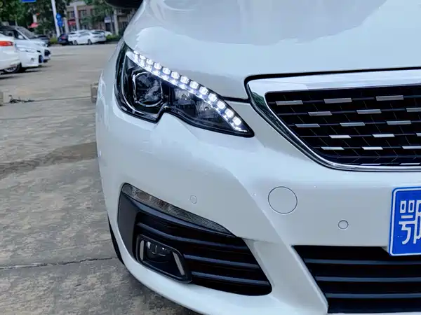 Peugeot 308 2018