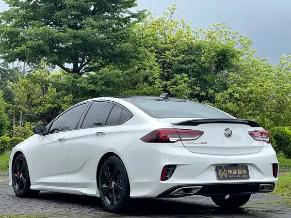 Buick Regal 2022