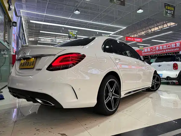 Mercedes-Benz C-Class 2020